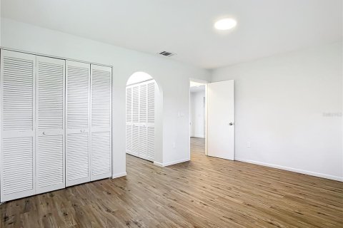 Casa en venta en Port Charlotte, Florida, 4 dormitorios, 170.38 m2 № 1795495 - foto 19