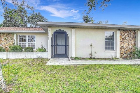 Casa en venta en Port Charlotte, Florida, 4 dormitorios, 170.38 m2 № 1795495 - foto 1