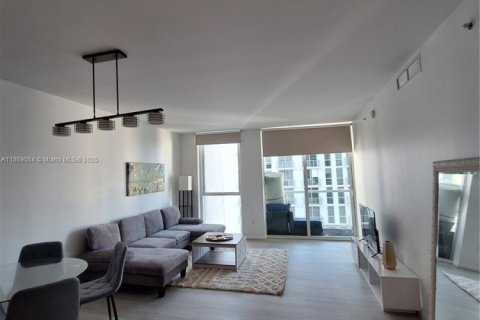 Condo in Miami, Florida, 1 bedroom № 2076742 - photo 27