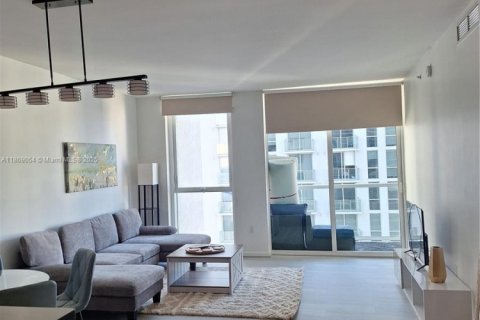 Condo in Miami, Florida, 1 bedroom № 2076742 - photo 15