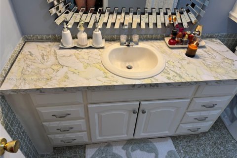 Condominio en venta en Lauderhill, Florida, 2 dormitorios, 110.09 m2 № 1874400 - foto 14