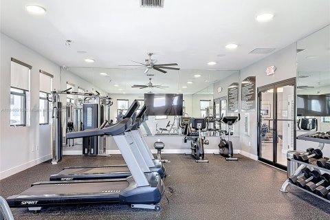 Townhouse in Miami Gardens, Florida 3 bedrooms, 124.86 sq.m. № 1845493 - photo 30