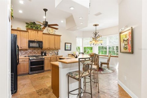 Casa en venta en Palm Harbor, Florida, 3 dormitorios, 179.12 m2 № 2110564 - foto 19