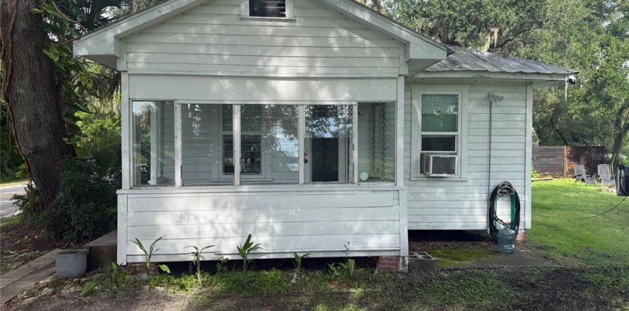 Villa ou maison à New Smyrna Beach, Floride 2 chambres, 63.92 m2 № 1904305