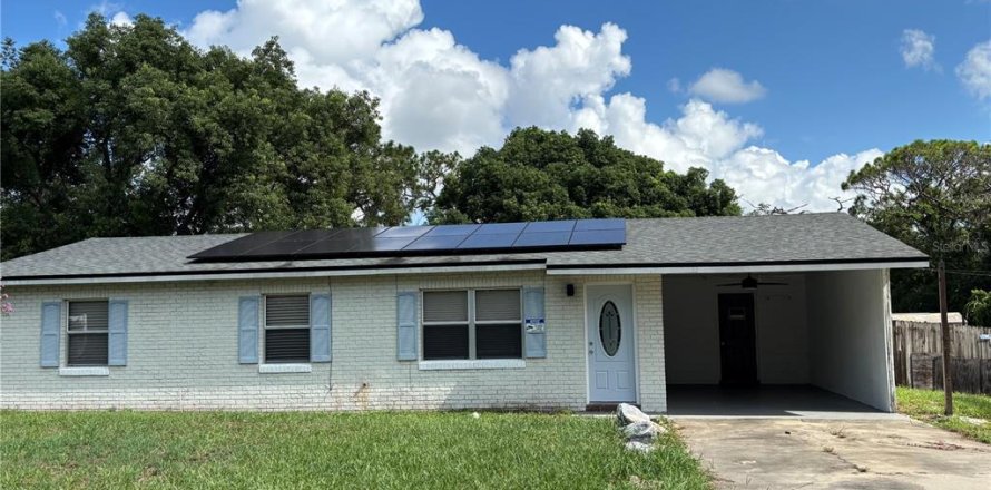 House in Apopka, Florida 3 bedrooms, 127.83 sq.m. № 1909117