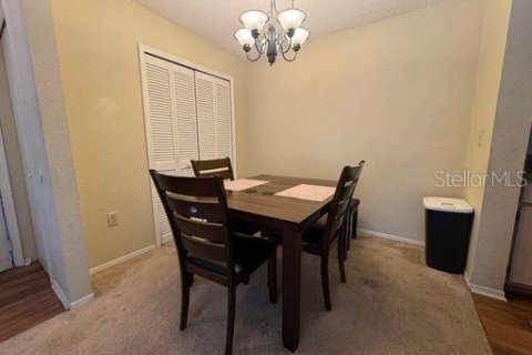 Condominio en alquiler en Gainesville, Florida, 2 dormitorios, 88.26 m2 № 1918157 - foto 2