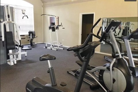 Condominio en alquiler en Gainesville, Florida, 2 dormitorios, 88.26 m2 № 1918157 - foto 10