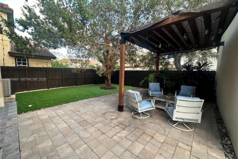 House in Homestead, Florida 4 bedrooms, 222.97 sq.m. № 2073704 - photo 23