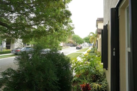 House in Homestead, Florida 4 bedrooms, 222.97 sq.m. № 2073704 - photo 3