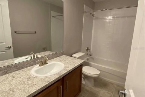Touwnhouse à louer à Kissimmee, Floride: 3 chambres, 147.81 m2 № 2378068 - photo 5