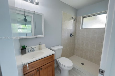 Villa ou maison à vendre à Tamarac, Floride: 3 chambres, 121.05 m2 № 2025613 - photo 7