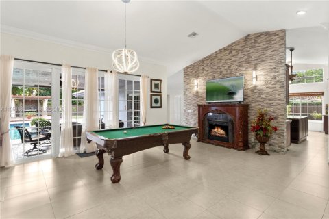 Casa en venta en Coral Springs, Florida, 5 dormitorios, 255.11 m2 № 2007829 - foto 16