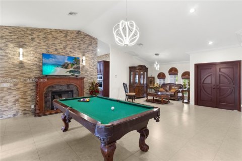 Casa en venta en Coral Springs, Florida, 5 dormitorios, 255.11 m2 № 2007829 - foto 20