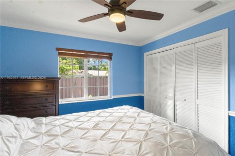 Casa en venta en Coral Springs, Florida, 5 dormitorios, 255.11 m2 № 2007829 - foto 30