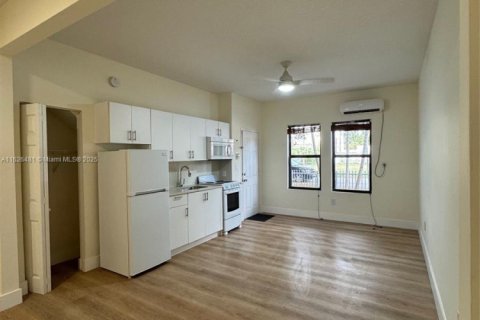 Apartamento en alquiler en Hollywood, Florida, 55.74 m2 № 1859936 - foto 9