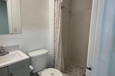 Apartamento en alquiler en Hollywood, Florida, 55.74 m2 № 1859936 - foto 18