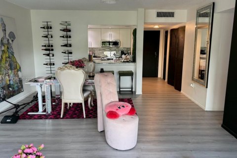 Condo in Fort Lauderdale, Florida, 2 bedrooms  № 1955882 - photo 5
