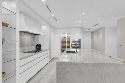 Купить кондоминиум в Бока-Ратон, Флорида 2 спальни, 240.43м2, № 1980903 - фото 6