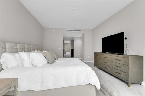 Купить кондоминиум в Бока-Ратон, Флорида 2 спальни, 240.43м2, № 1980903 - фото 29