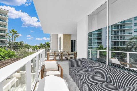 Купить кондоминиум в Бока-Ратон, Флорида 2 спальни, 240.43м2, № 1980903 - фото 21