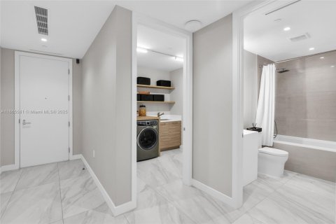 Купить кондоминиум в Бока-Ратон, Флорида 2 спальни, 240.43м2, № 1980903 - фото 10