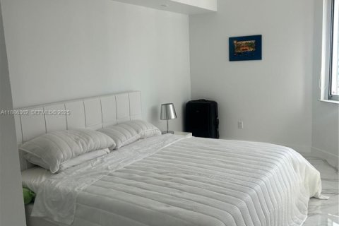 Condominio en alquiler en Miami, Florida, 2 dormitorios, 113.99 m2 № 1942584 - foto 8