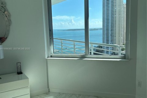 Condominio en alquiler en Miami, Florida, 2 dormitorios, 113.99 m2 № 1942584 - foto 12