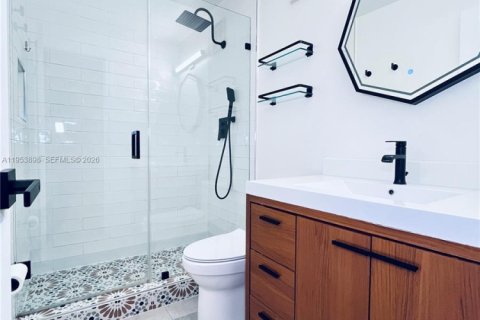 Townhouse in Miami, Florida 2 bedrooms, 92.9 sq.m. № 2033952 - photo 5