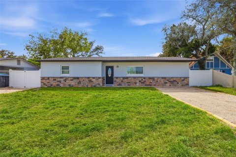Villa ou maison à vendre à Ormond Beach, Floride: 3 chambres, 101.17 m2 № 2416699 - photo 3