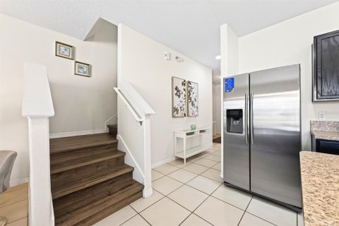 Купить таунхаус в Дэвенпорт, Флорида 9 комнат, 202.9м2, № 2361571 - фото 18