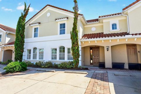 Touwnhouse à Davenport, Floride 4 chambres, 202.9 m2 № 2361571