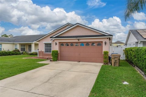 Villa ou maison à louer à Kissimmee, Floride: 3 chambres, 127.93 m2 № 2148893 - photo 3