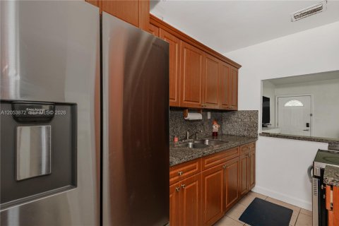 Купить виллу или дом в Хайалиа, Флорида 2 спальни, 72м2, № 2168092 - фото 10