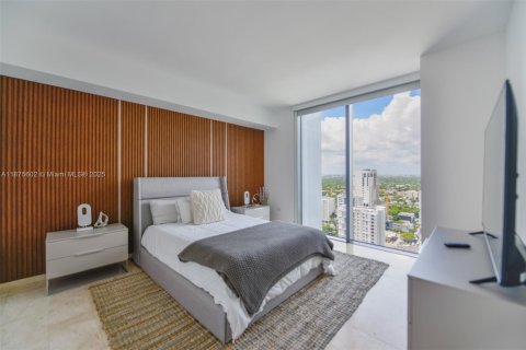 Condo in Miami, Florida, 2 bedrooms  № 1980348 - photo 24