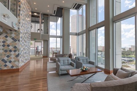 Condo in Tampa, Florida, 1 bedroom  № 1790052 - photo 22
