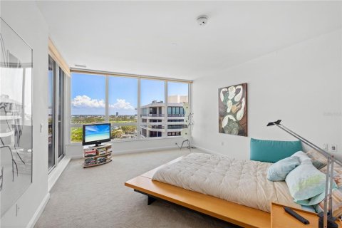 Condominio en venta en Longboat Key, Florida, 3 dormitorios, 220.64 m2 № 1718209 - foto 16