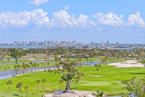 Condominio en venta en Longboat Key, Florida, 3 dormitorios, 220.64 m2 № 1718209 - foto 1