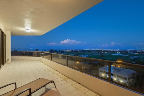 Condominio en venta en Longboat Key, Florida, 3 dormitorios, 220.64 m2 № 1718209 - foto 29
