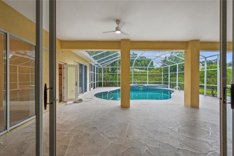 House in Fort Myers, Florida 3 bedrooms, 182.92 sq.m. № 1784618 - photo 29