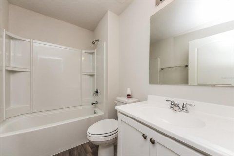 Casa en alquiler en Poinciana, Florida, 4 dormitorios, 130.06 m2 № 1910412 - foto 13