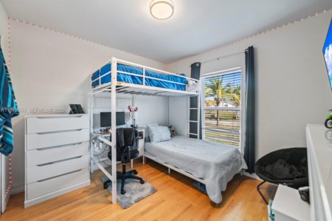 Villa ou maison à vendre à Homestead, Floride: 5 chambres, 180.04 m2 № 2046280 - photo 20