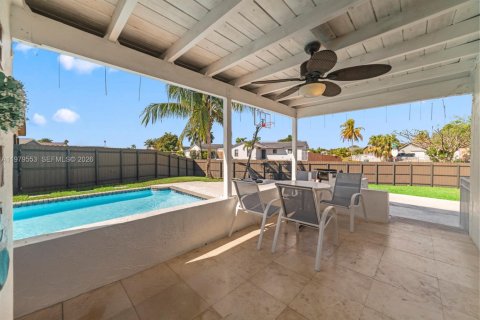 Villa ou maison à vendre à Homestead, Floride: 5 chambres, 180.04 m2 № 2046280 - photo 25