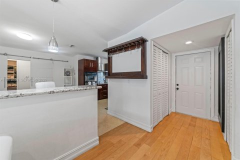 Villa ou maison à vendre à Homestead, Floride: 5 chambres, 180.04 m2 № 2046280 - photo 16