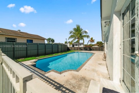 Villa ou maison à vendre à Homestead, Floride: 5 chambres, 180.04 m2 № 2046280 - photo 26