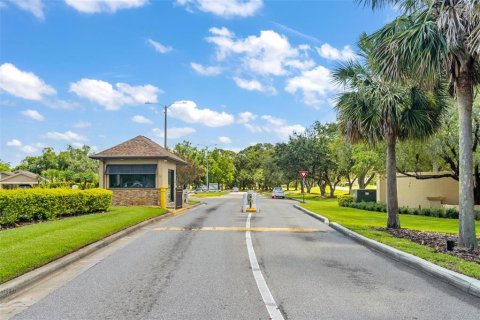 Condo in Oldsmar, Florida, 2 bedrooms  № 2201978 - photo 29