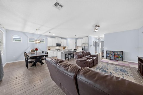 Villa ou maison à vendre à Sanford, Floride: 4 chambres, 191.01 m2 № 2347145 - photo 30