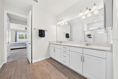 Villa ou maison à vendre à Sanford, Floride: 4 chambres, 191.01 m2 № 2347145 - photo 12