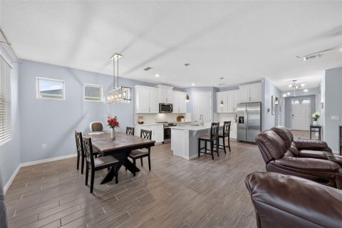 Villa ou maison à vendre à Sanford, Floride: 4 chambres, 191.01 m2 № 2347145 - photo 29