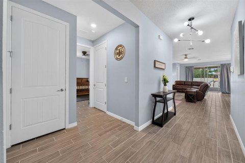 Villa ou maison à vendre à Sanford, Floride: 4 chambres, 191.01 m2 № 2347145 - photo 18