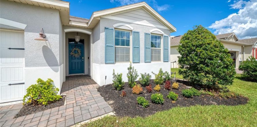 Villa ou maison à Sanford, Floride 4 chambres, 191.01 m2 № 2347145